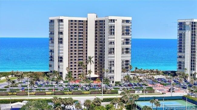 Building Photo - 9500 S Ocean Dr