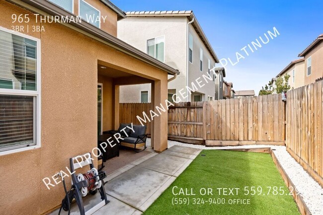 Building Photo - 965 Thurman Way