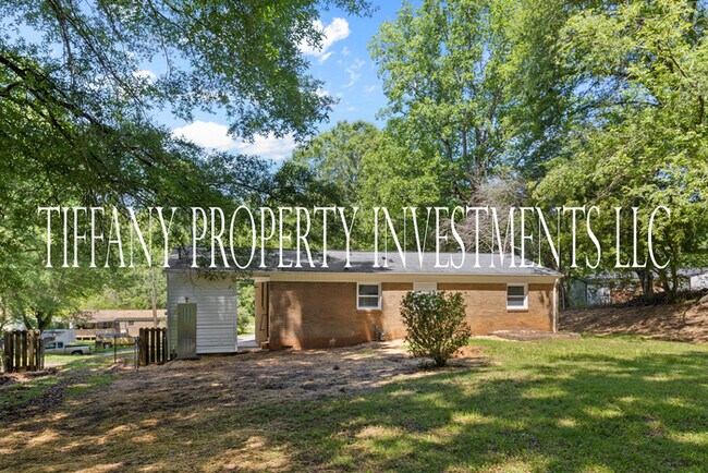 Building Photo - 505 Fleetwood Cir