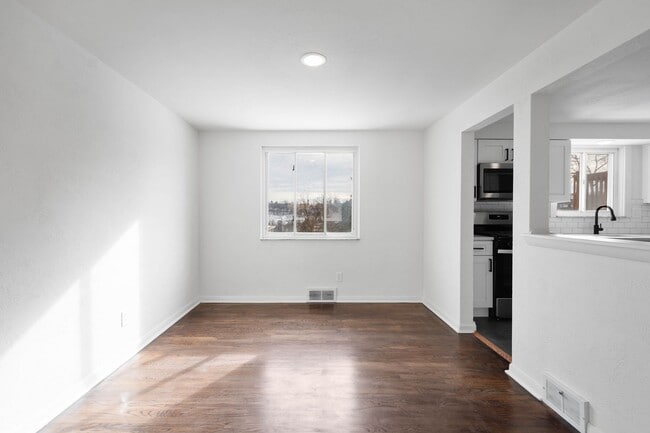 Building Photo - READY FOR MOVE-IN! Don't miss this FULLY RENOVATED 3-bedroom in Baldwin!