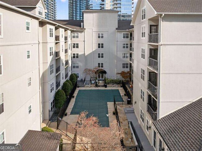 Building Photo - 1074 Peachtree Walk NE