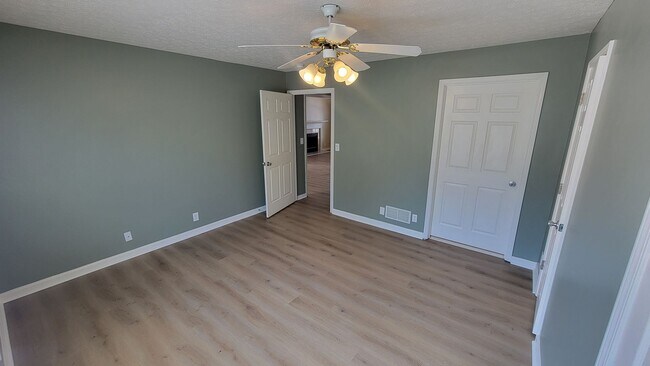 Building Photo - 13302 Crystal Cove