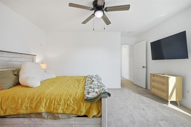 Building Photo - 625 Marty Allen Lp