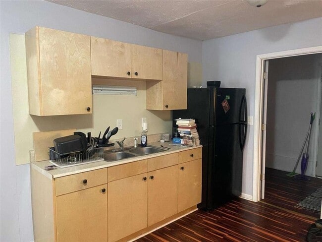Building Photo - 58 Ezzard St