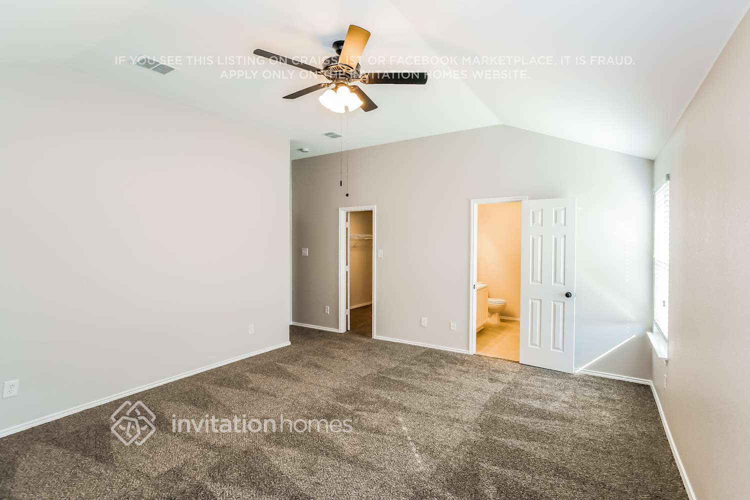 Building Photo - 250 Pine Crest Dr