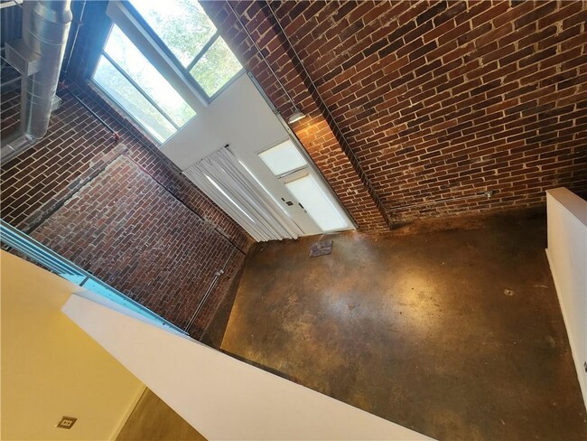 Building Photo - 195 Arizona Ave NE