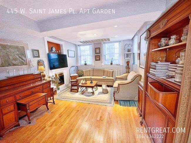 Building Photo - 445 W St James Pl