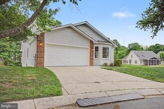 Building Photo - 2501 Eastern Point Ct
