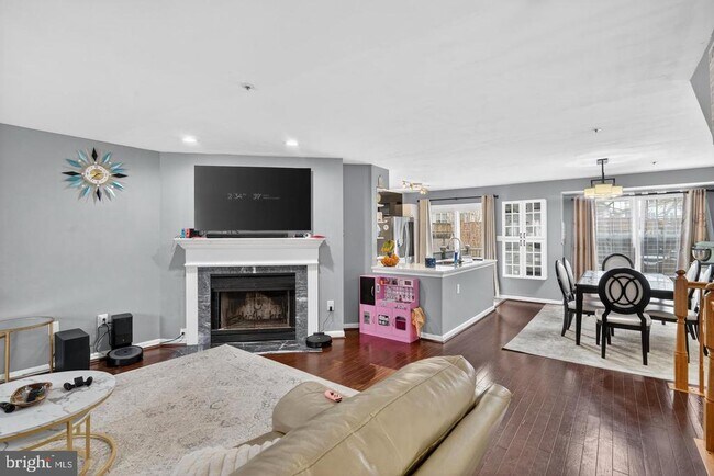 Building Photo - 3818 Early Glow Ln