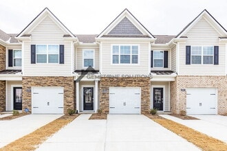 Building Photo - 4208 Oswin Dr