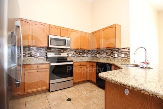 Building Photo - 7074 S Heather Dr