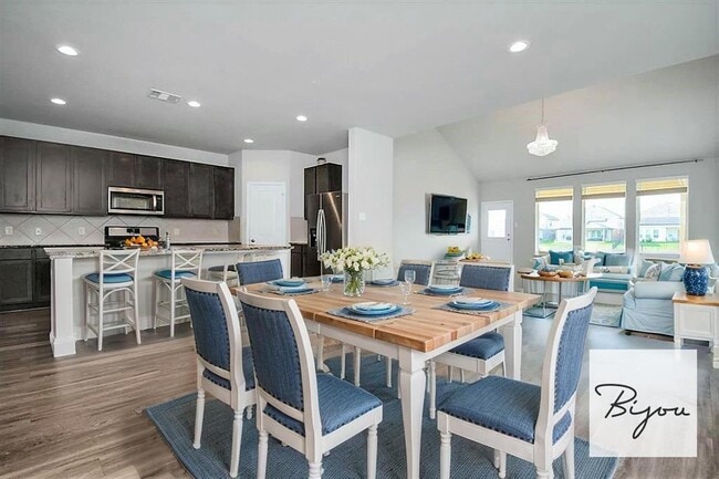 Building Photo - 24814 Puccini Pl