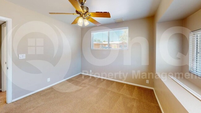 Building Photo - 826 S Sarnoff Dr