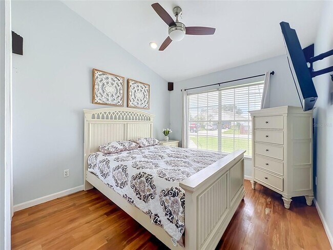 Building Photo - 3020 Hartland Ct