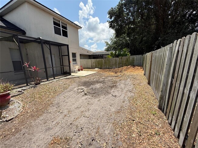 Building Photo - 13208 Paloma Dr