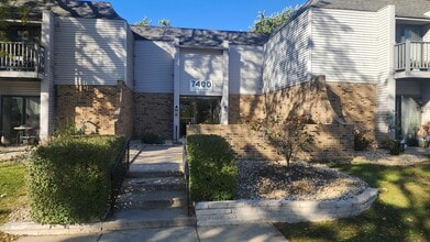 Building Photo - 205 Grant St