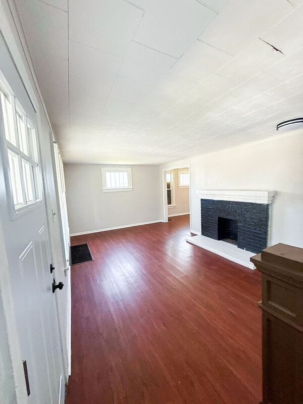 Building Photo - 1221 Atcheson St