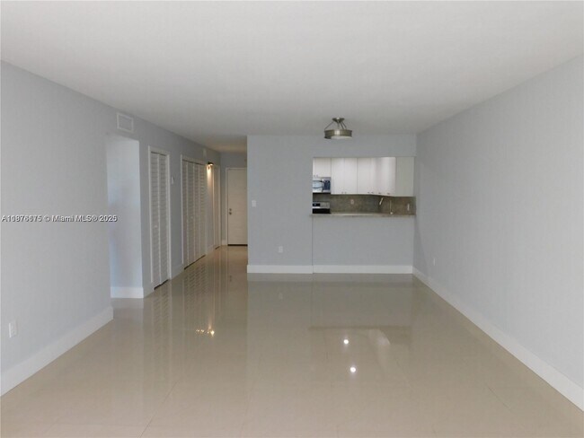 Building Photo - 6930 NW 186th St