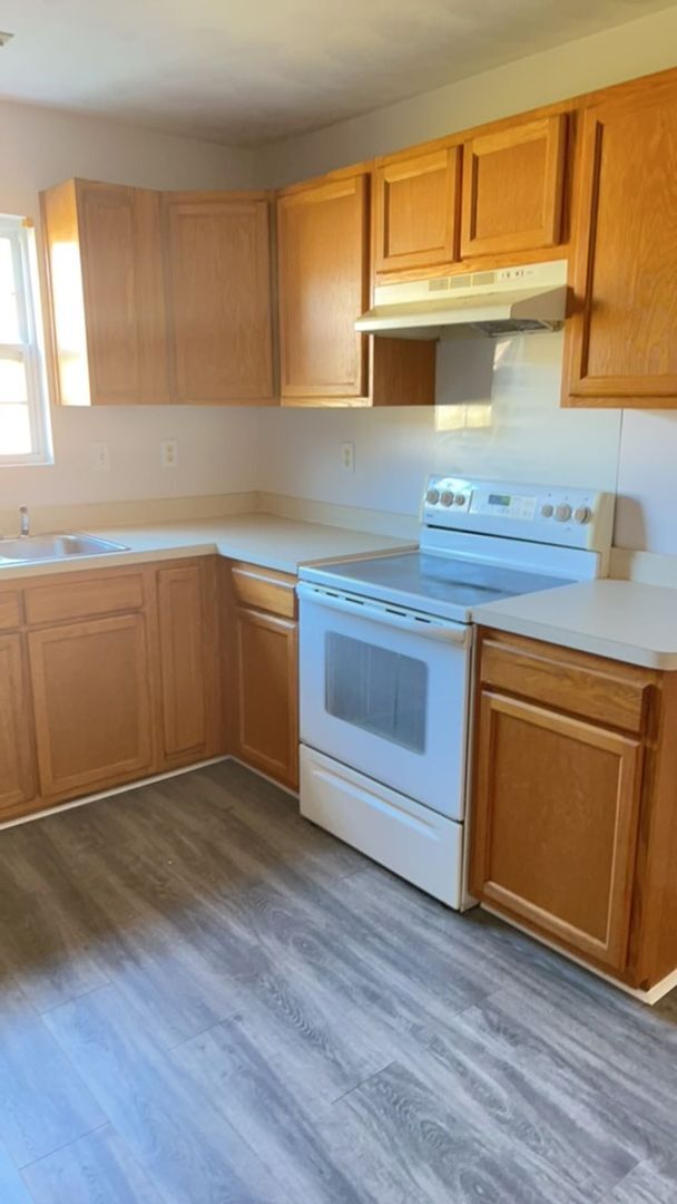 Building Photo - Chesapeake Area