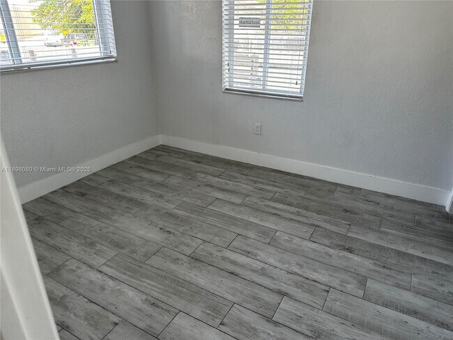 Building Photo - 6844 NW 5th Ave