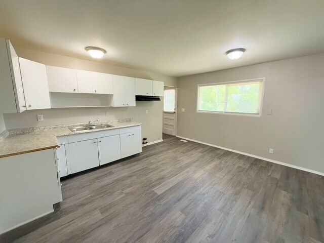 Building Photo - 8405 E 42ND PLACE