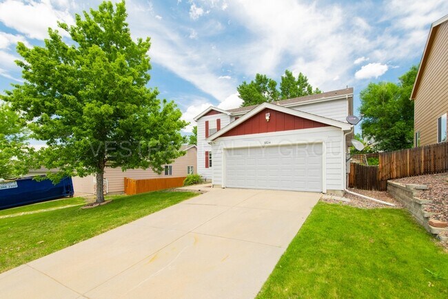 Building Photo - 5524 S Rome Way