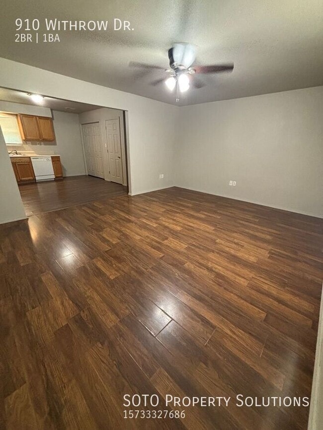 Building Photo - 910 Withrow Dr