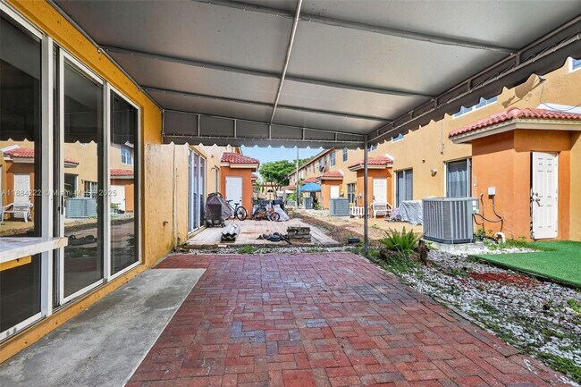 Building Photo - 8425 NW 141st Terrace