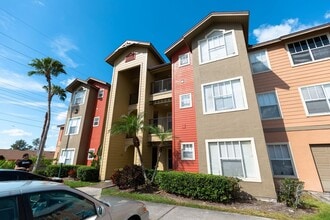 Building Photo - Two bedroom, two bathroom condo near 192 a...