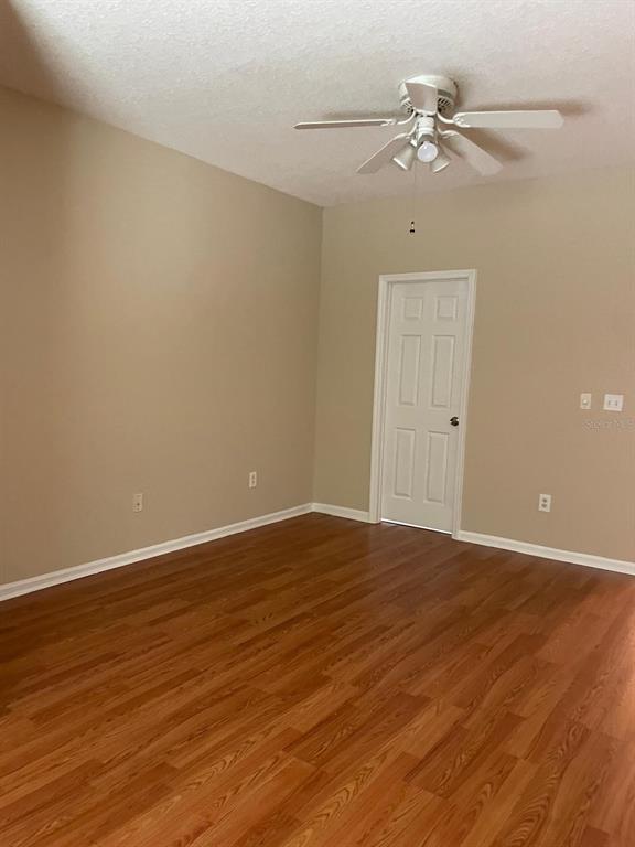 Building Photo - 14341 Fredricksburg Dr