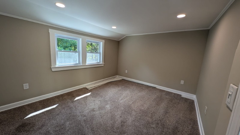 Building Photo - 24 Clark St