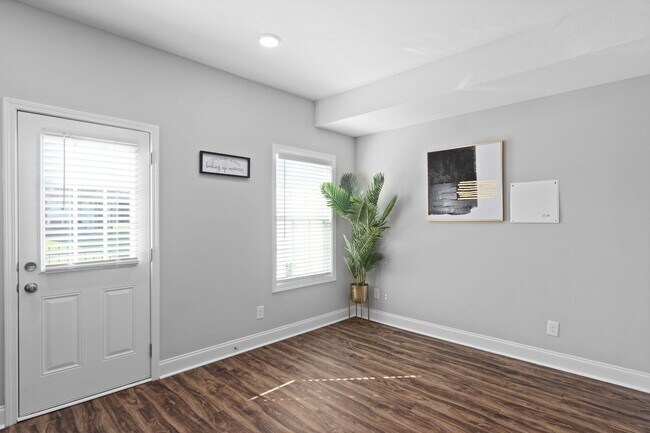 Building Photo - Modern Comforts in Clarksville – Stylish 2...
