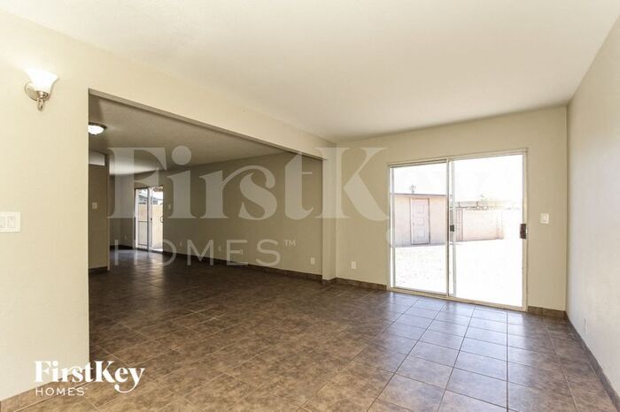 Building Photo - 13857 N 48th Ave