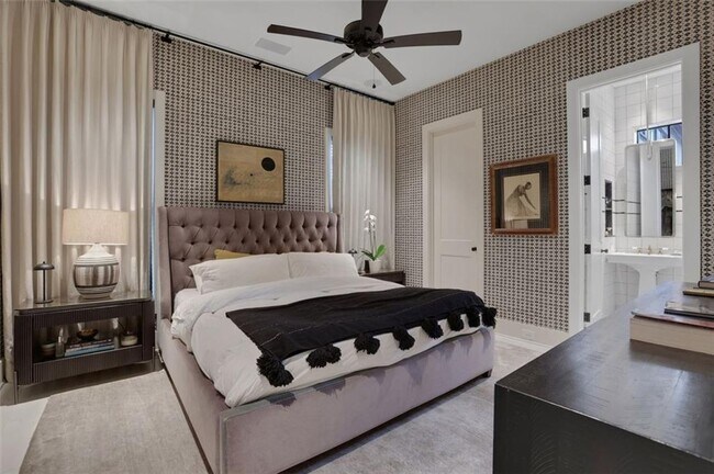 Building Photo - 11291 Serenbe Ln