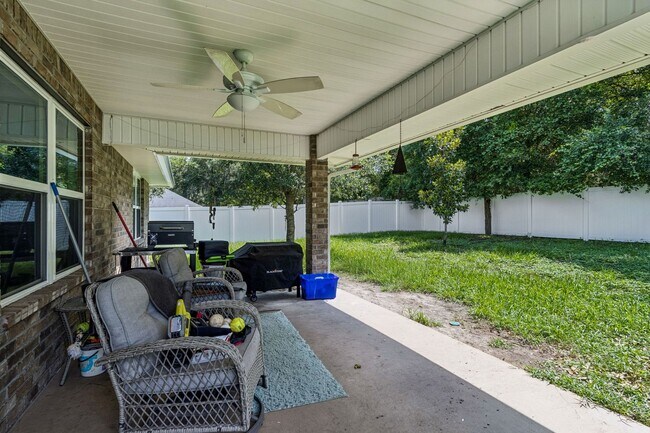 Building Photo - 87096 Farnsworth Ln