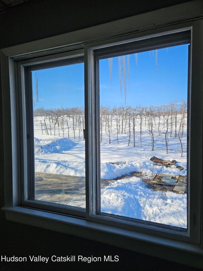 Building Photo - 477 Lattintown Rd