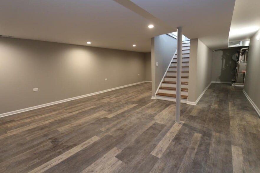 Building Photo - 3511 43rd Pl