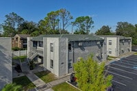 Building Photo - 5117 Curry Ford Rd