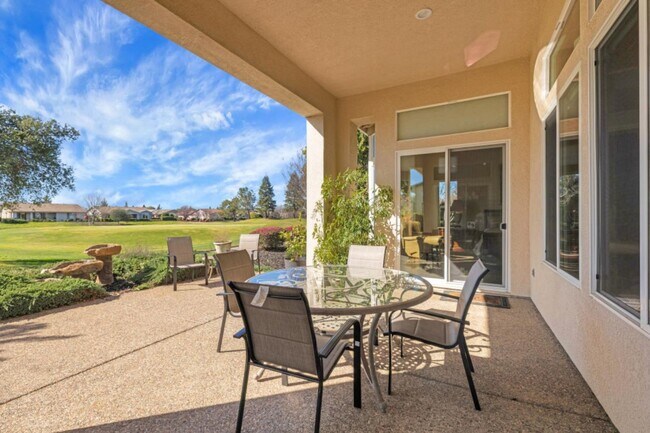 Building Photo - Sun City Lincoln Hills Active Adult Community Three Bedroom Three Car Garage SEE VIDEO