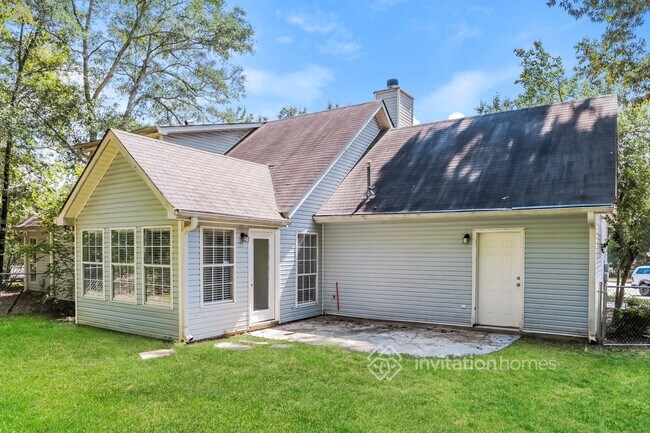 Building Photo - 1908 Walden Park Dr