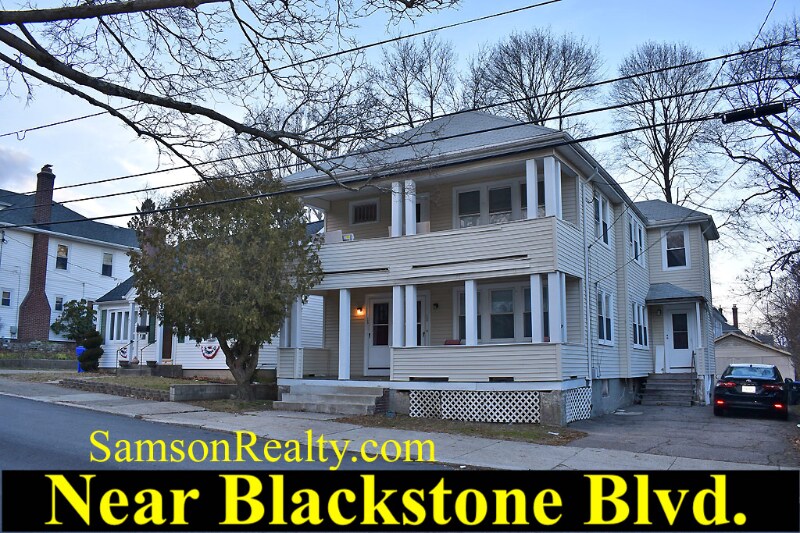 Building Photo - 136 Hillside Ave