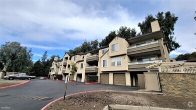 Building Photo - 2 br, 2 bath Condo - 680 Dartmore Lane 259