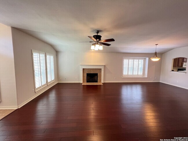 Building Photo - 1303 Bluff Forest