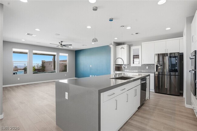 Building Photo - 2604 Evolutionary Ln