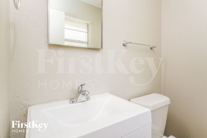 Building Photo - 6530 Gentle River Dr