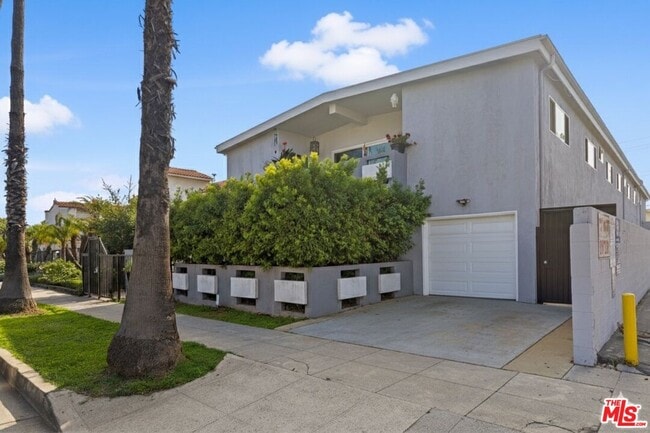 Building Photo - 1234 19th St