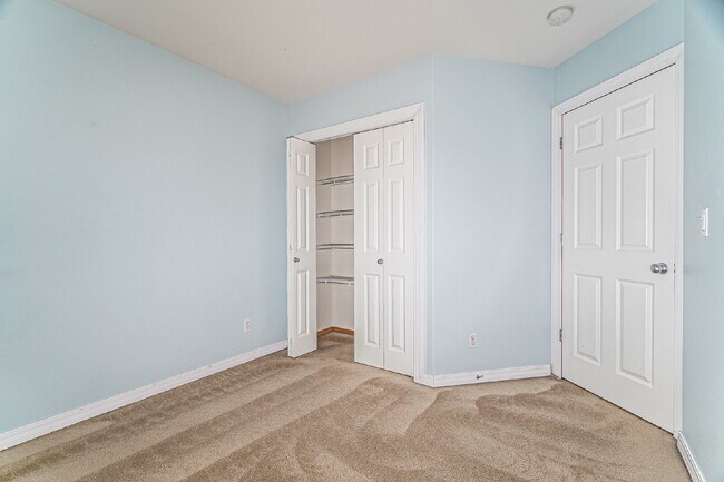 Building Photo - **Beautiful 4 Bedroom Home in Prime Bothell Location!** Available NOW for RENT
