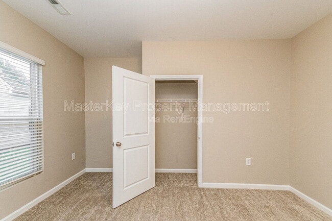 Building Photo - 1242 Flyfish Ave