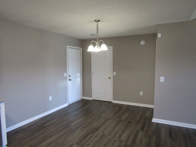 Building Photo - 1271 Windrow Dr