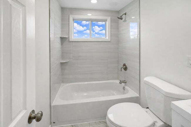 Building Photo - Spacious 3BR Home with Finished Basement & Flex Space